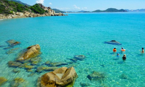 DU LỊCH BIỂN HÈ 2025