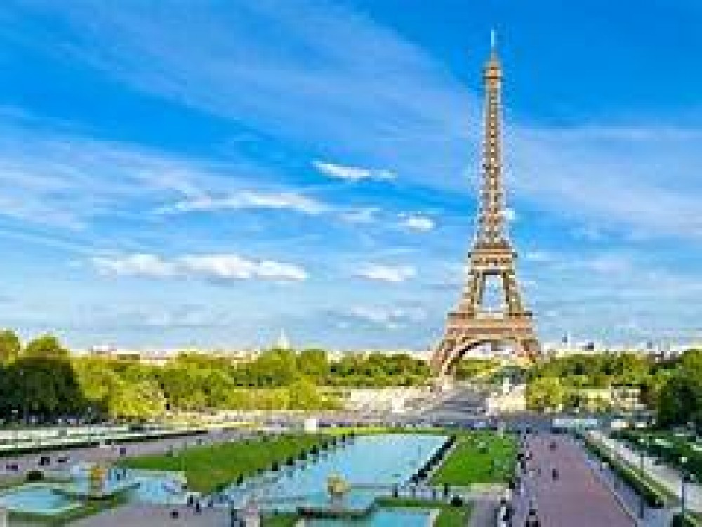 KHÁM PHÁ HÀNH TRÌNH LÃNG MẠN NHẤT TẠI CHÂU ÂU PARIS - THỤY SĨ - Ý 11 NGÀY 10 ĐÊM KHÁM PHÁ HÀNH TRÌNH LÃNG MẠN NHẤT TẠI CHÂU ÂU PARIS - THỤY SĨ - Ý 11 NGÀY 10 ĐÊM
