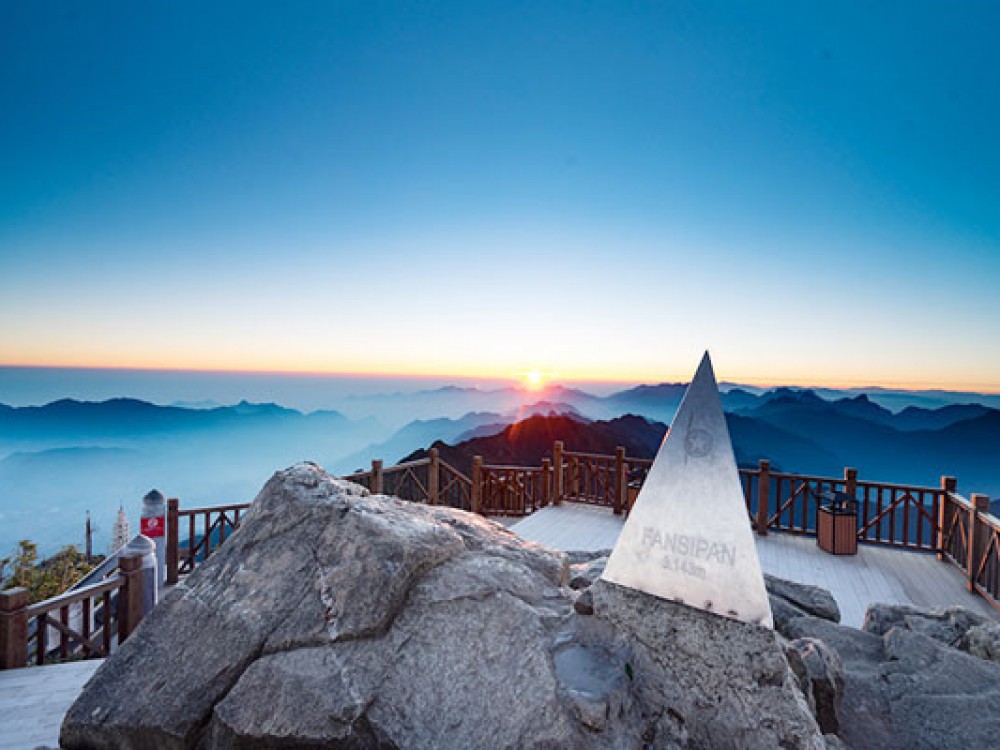 SAPA 2 NGÀY 1 ĐÊM - CHINH PHỤC NÓC NHÀ ĐÔNG DƯƠNG SAPA 2 NGÀY 1 ĐÊM - CHINH PHỤC NÓC NHÀ ĐÔNG DƯƠNG