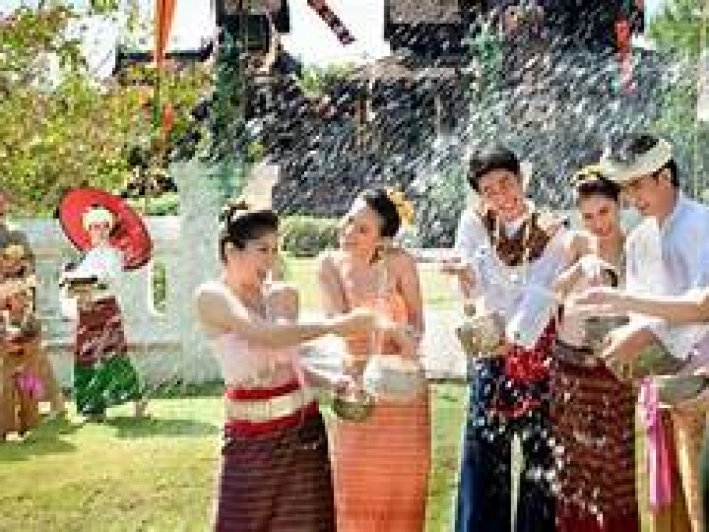 VIETNTIANE - VANG VIENG - LUANG PRABANG 5 NGÀY 4 ĐÊM