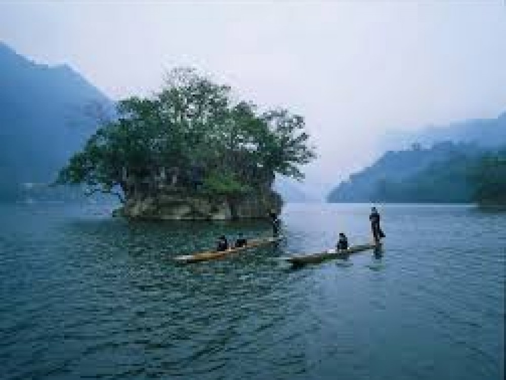 HỒ BA BỂ ĐIỂM ĐẾN SINH THÁI TUYỆT VỜI