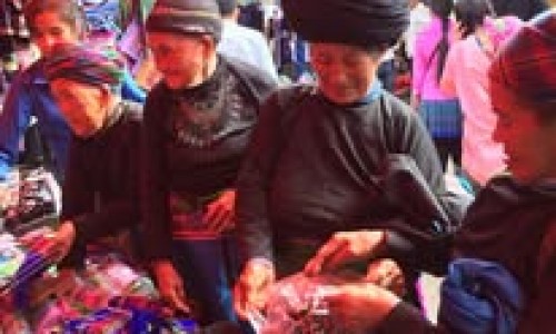 SAPA - Y TÝ 3 NGÀY 2 ĐÊM